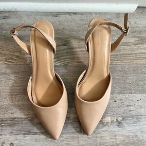 Nude kitten slingbacks